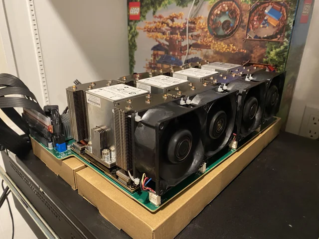 sxm2-over-pcie-v100-on-aom-sxmv-v0-o3sjg3ur6ghd1.jpeg.webp